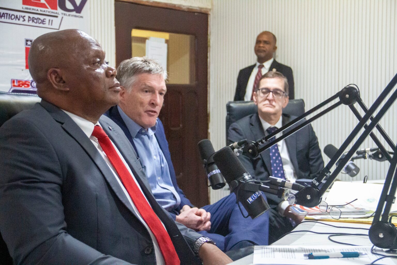 ππ¬π¬πππ¬ ππππ¨π―ππ«π² πππ¬π€ π
π¨π«ππ ππ«π¨πππ¬ ππ πππ¬ππ¬ π¨π πππ¨π₯ππ§ ππ¨π―ππ«π§π¦ππ§π ππ¬π¬πππ¬